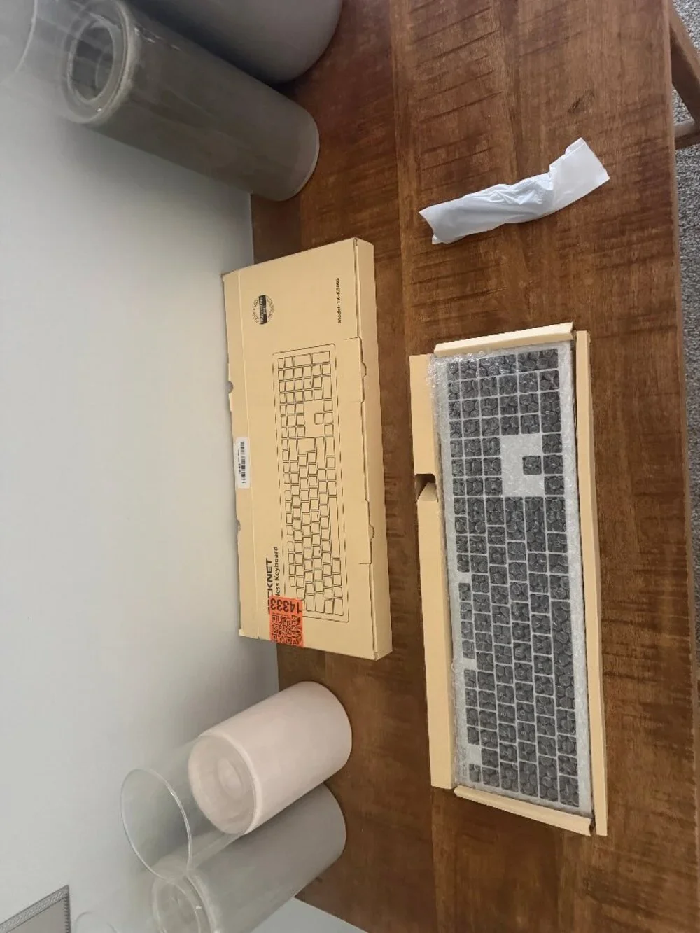 Like new unused - TECKNET Bluetooth Keyboard Rechargeable